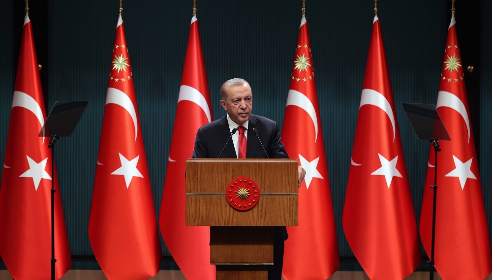 Erdogan: 104 miliarde dollare deme te shkaktuara nga termeti ne Turqi